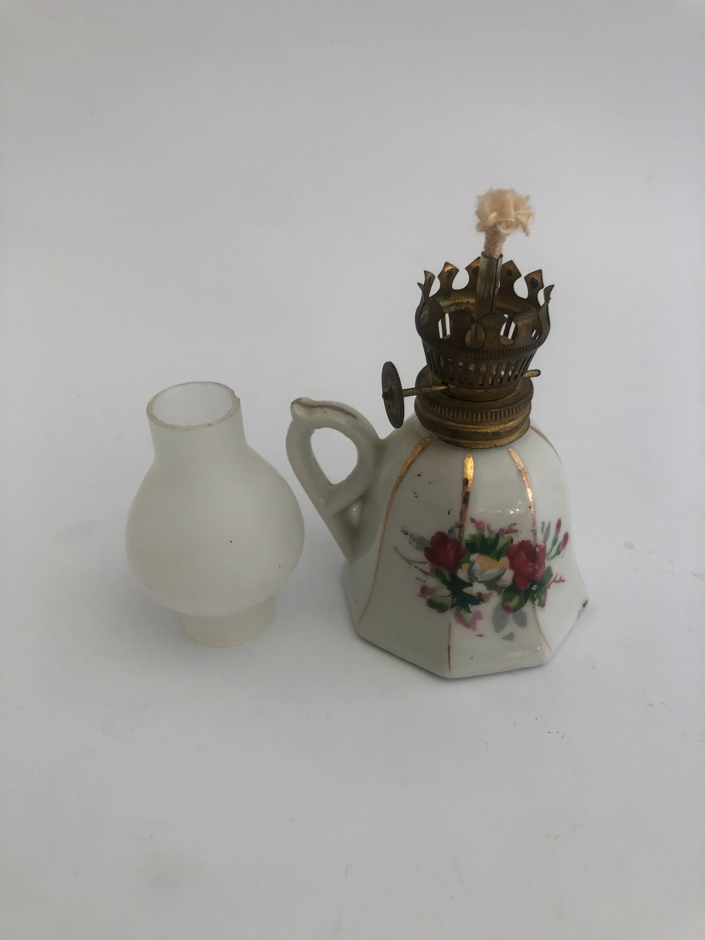 Vintage Floral Pattern Porcelain Mini Oil Lamp