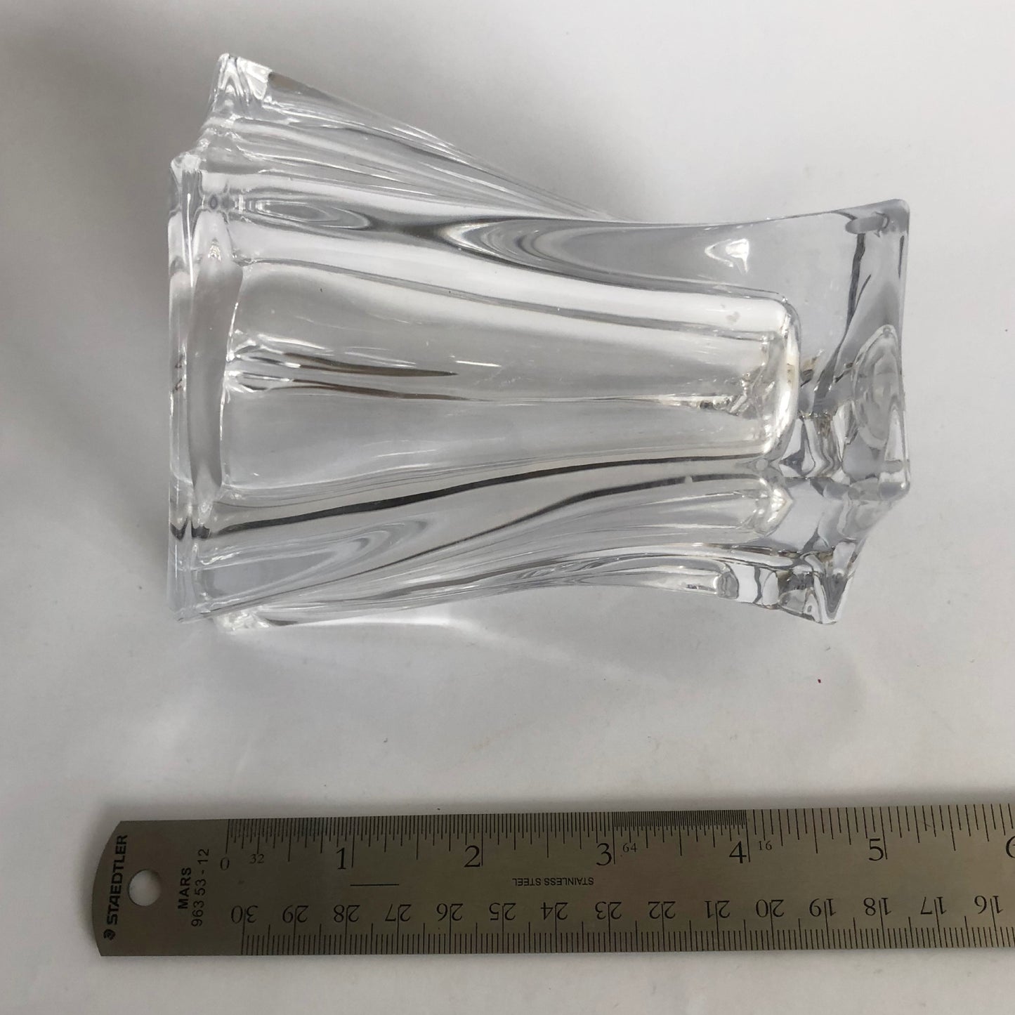 Twisted Star Glass Vase