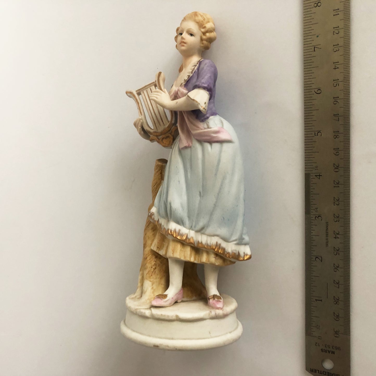 Vintage Ceramic Porcelain Elegant Lady Figurine Heart Musical Instrument 8"